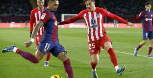 Челси е готов да се бори с Тотнъм за Рафиня 