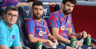 Барса иска да продаде трима през зимата 