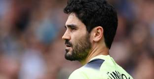 Барселона има проблеми с регистрирането на Гюндоган