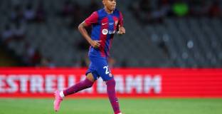 Барса планира да даде номер 10 на Ямал 