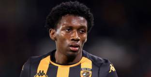 Барса отправи оферта за крило на Хъл Сити 