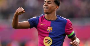 Барса постави клубен рекорд по продажба на фланелки с номер 10