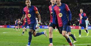 Барса е с четири трофея при Флик