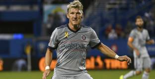 Румениге иска да върне Швайнщайгер в Байерн 