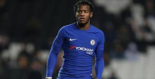 Монако обяви, че Челси е блокирал трансфера на Батшуай