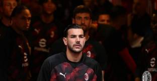 Байерн не е изпращал оферта за Ернандес