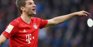 Мюлер подписа нов договор с Байерн Мюнхен