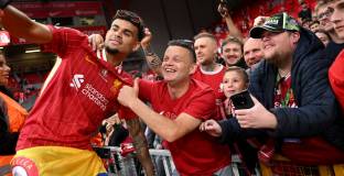 Ливърпул отказа 67 млн. на Байерн за Диас