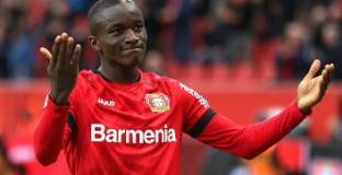 Байер Леверкузен - Аугсбург 2:0 