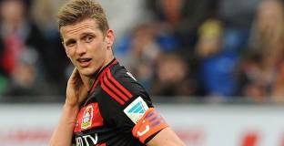 Бендер поднови с Байер 