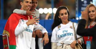 Всички около Роналдо подписват конфиденциалност за 70 г.