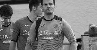 Вратар почина след спасяване на дузпа