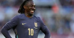 Езе: Оставаме спокойни 