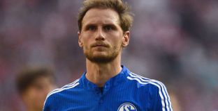 От Шалке 04 съобщиха, че Хьоведес може да лети за Торино 