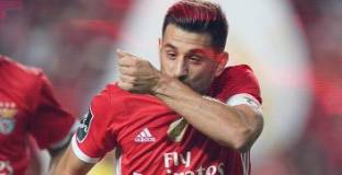 Бенфика - Жил Висенте 2:0 