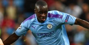 Менди: Сити допусна голяма грешка в мача с Уулвс