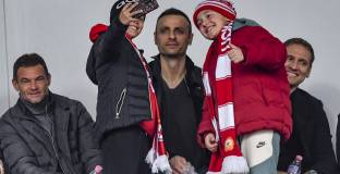 Великият Димитър Бербатов на 44!