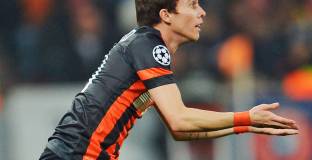 Челси, Арсенал и Ливърпул се интересуват от играч на Шахтьор