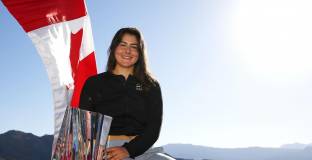 19-годишната Андрeеску се класира за Заключителния турнир на WTA