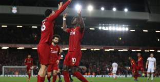 Ливърпул се изравни с Юнайтед и Арсенал във великите им сезони