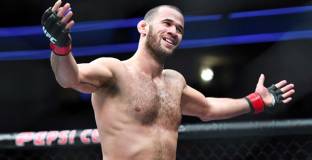 Изключиха Спайсъли от UFC