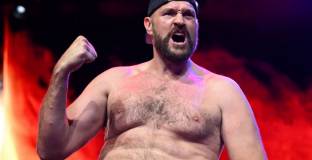 Аръм: Фюри победи Усик с една точка