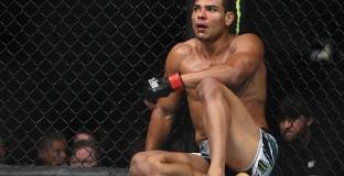 Боец: Бразилците се извиняват, че са бели и не са гейове