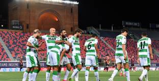 Болоня - Сассуоло 1:2 