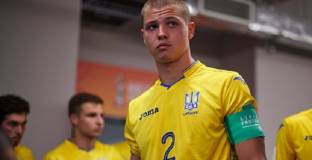 Бондар: Мотивиращо е да играеш за националния