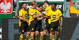 Дортмунд запази шансове да класира за зона 