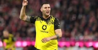 Борусия Дортмунд се разделя със Зюле и Йозджан след края на сезона