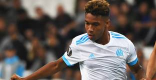 Барса ще се бори с Байерн за Камара