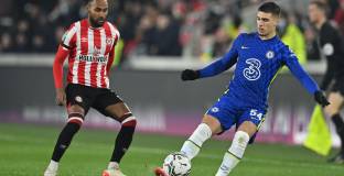 Челси на полуфинал през Брентфорд (видео)