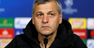 Треньорът на Лион: Ще съм горд, ако Моуриньо ме замени