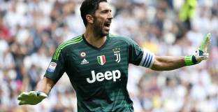 Наказаха Буфон