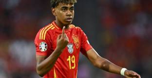 Бивш треньор на Ламал: Нека погледнем втория му сезон 