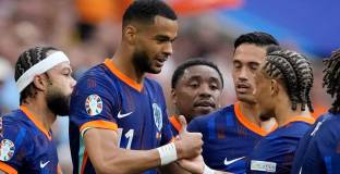 Румъния - Нидерландия 0:3 