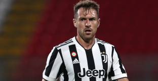 Рамзи разтрогна с Юве и стана свободен агент