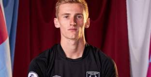  Уест Хем купи Даунс