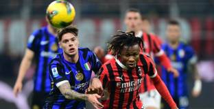 Късен гол спаси Интер от загуба в дербито на Милано