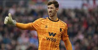 Ман Сити, Ливъроул и Челси хвърлиха око на вратаря на Съндърланд