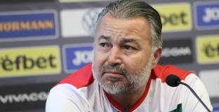 Ясен Петров остава начело на националния отбор