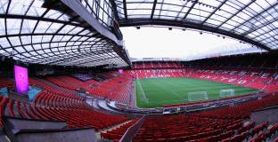 Сити може да уволни Солскяер с победа на Олд Трафорд