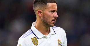  Азар се готви да обяви край на кариерата 