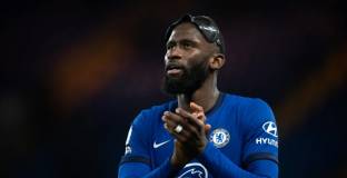 Рюдигер не е по-близо до нов договор с Челси