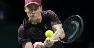 Яник Синер подобри рекорд на Мастърс 1000 и продължава без загубен сет