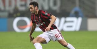 Гатузо: Чалханоолу е завършен играч