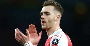 Калъм Чембърс поднови с Арсенал