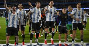 Мач за историята: Аржентина прегази Бразилия и е на Световно!
