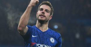 Барса се интересува от Аспиликуета